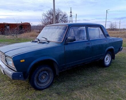 Зеленый ВАЗ 2107, объемом двигателя 15 л и пробегом 240 тыс. км за 550 $, фото 1 на Automoto.ua