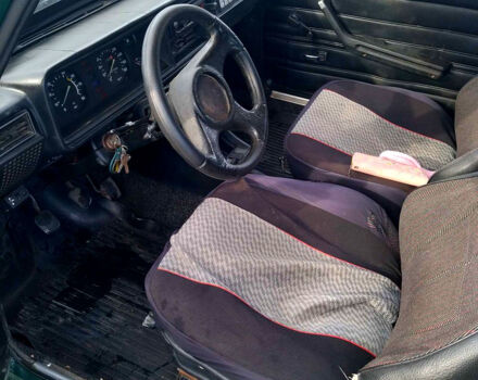 Зеленый ВАЗ 2107, объемом двигателя 1.5 л и пробегом 100 тыс. км за 900 $, фото 11 на Automoto.ua