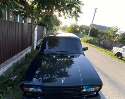 Зеленый ВАЗ 2107, объемом двигателя 1.5 л и пробегом 25 тыс. км за 1899 $, фото 5 на Automoto.ua