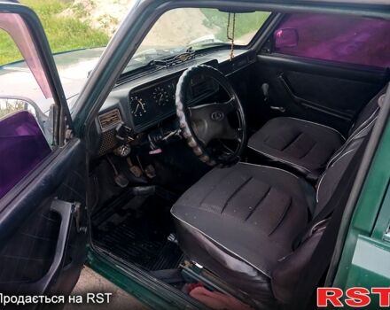Зеленый ВАЗ 2107, объемом двигателя 1.5 л и пробегом 0 тыс. км за 750 $, фото 6 на Automoto.ua