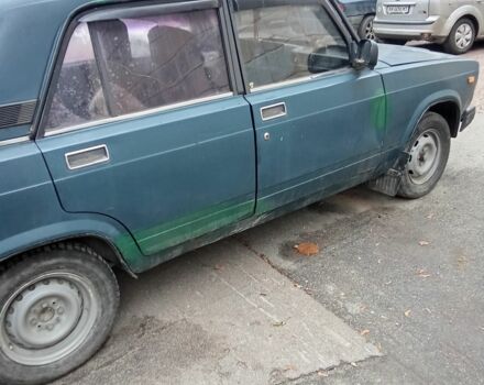 Зеленый ВАЗ 2107, объемом двигателя 1.5 л и пробегом 1 тыс. км за 500 $, фото 1 на Automoto.ua