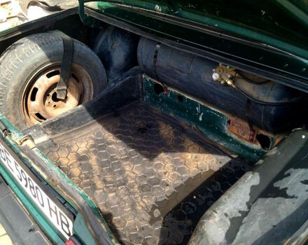 Зеленый ВАЗ 2107, объемом двигателя 1.5 л и пробегом 100 тыс. км за 900 $, фото 9 на Automoto.ua