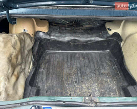 Зеленый ВАЗ 2107, объемом двигателя 1.5 л и пробегом 330 тыс. км за 1200 $, фото 7 на Automoto.ua