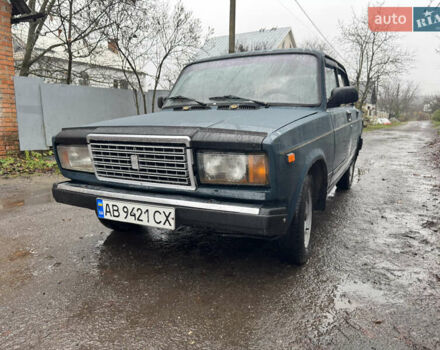 Зеленый ВАЗ 2107, объемом двигателя 1.5 л и пробегом 330 тыс. км за 1200 $, фото 1 на Automoto.ua