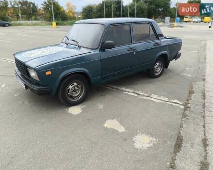 Зеленый ВАЗ 2107, объемом двигателя 1.5 л и пробегом 250 тыс. км за 650 $, фото 3 на Automoto.ua