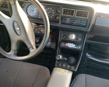 Зелений ВАЗ 2107, об'ємом двигуна 1.5 л та пробігом 92 тис. км за 1014 $, фото 4 на Automoto.ua