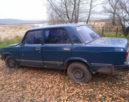 Зеленый ВАЗ 2107, объемом двигателя 1.6 л и пробегом 323 тыс. км за 350 $, фото 3 на Automoto.ua