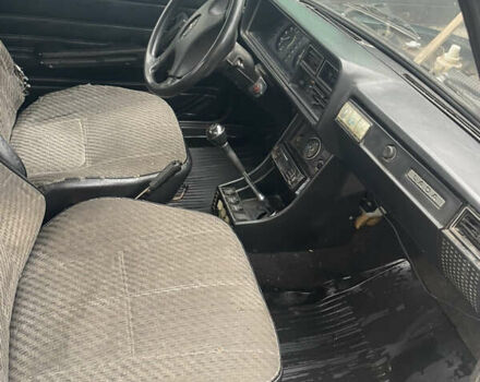 Зелений ВАЗ 2107, об'ємом двигуна 1.5 л та пробігом 245 тис. км за 1250 $, фото 7 на Automoto.ua