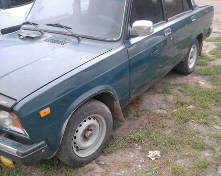 Зеленый ВАЗ 2107, объемом двигателя 1.57 л и пробегом 300 тыс. км за 900 $, фото 2 на Automoto.ua