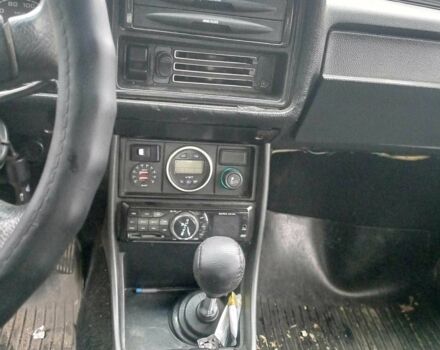 Зеленый ВАЗ 2107, объемом двигателя 1.5 л и пробегом 18 тыс. км за 700 $, фото 4 на Automoto.ua