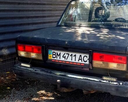 Зеленый ВАЗ 2107, объемом двигателя 1.5 л и пробегом 200 тыс. км за 500 $, фото 4 на Automoto.ua