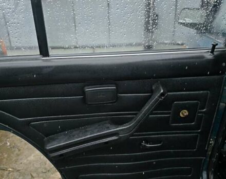 Зеленый ВАЗ 2107, объемом двигателя 1.57 л и пробегом 150 тыс. км за 1250 $, фото 32 на Automoto.ua