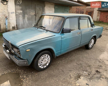 Зеленый ВАЗ 2107, объемом двигателя 1.5 л и пробегом 250 тыс. км за 500 $, фото 4 на Automoto.ua