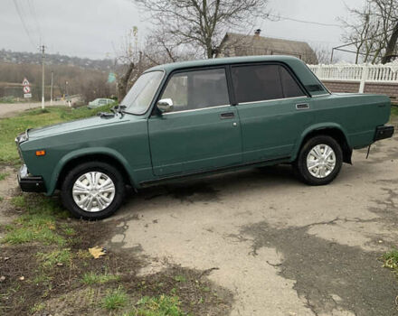 Зеленый ВАЗ 2107, объемом двигателя 1.45 л и пробегом 145 тыс. км за 1500 $, фото 2 на Automoto.ua