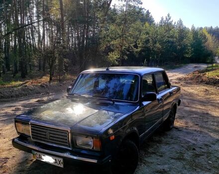 Зеленый ВАЗ 2107, объемом двигателя 1.5 л и пробегом 177 тыс. км за 1300 $, фото 2 на Automoto.ua