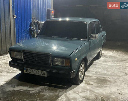 Зелений ВАЗ 2107, об'ємом двигуна 1.6 л та пробігом 880 тис. км за 850 $, фото 3 на Automoto.ua