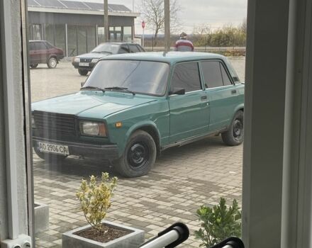 Зеленый ВАЗ 2107, объемом двигателя 1.5 л и пробегом 90 тыс. км за 1100 $, фото 3 на Automoto.ua