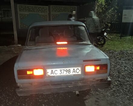 Зеленый ВАЗ 2107, объемом двигателя 1.5 л и пробегом 1000 тыс. км за 405 $, фото 6 на Automoto.ua