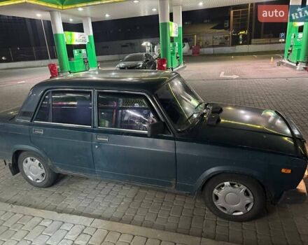 Зеленый ВАЗ 2107, объемом двигателя 1.45 л и пробегом 70 тыс. км за 1000 $, фото 2 на Automoto.ua