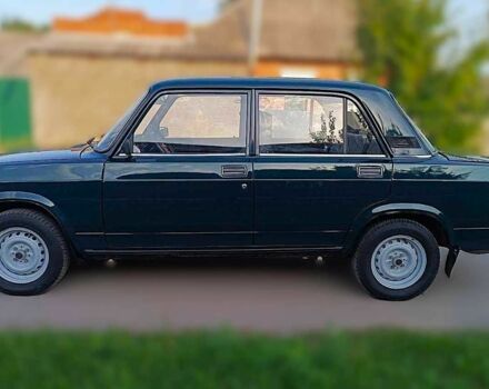Зеленый ВАЗ 2107, объемом двигателя 1.5 л и пробегом 7 тыс. км за 3500 $, фото 4 на Automoto.ua