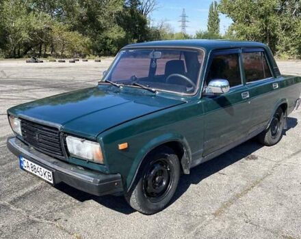 Зеленый ВАЗ 2107, объемом двигателя 1.5 л и пробегом 400 тыс. км за 1000 $, фото 16 на Automoto.ua