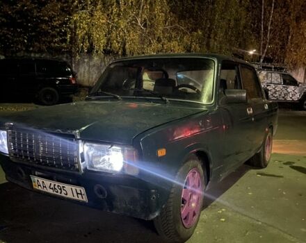 Зеленый ВАЗ 2107, объемом двигателя 1.5 л и пробегом 35 тыс. км за 779 $, фото 3 на Automoto.ua