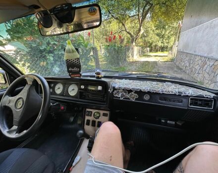 Зеленый ВАЗ 2107, объемом двигателя 1.5 л и пробегом 2 тыс. км за 1300 $, фото 5 на Automoto.ua