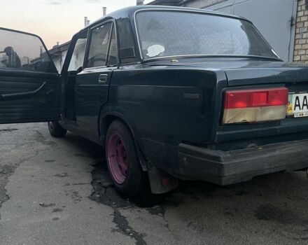 Зеленый ВАЗ 2107, объемом двигателя 1.5 л и пробегом 35 тыс. км за 779 $, фото 5 на Automoto.ua