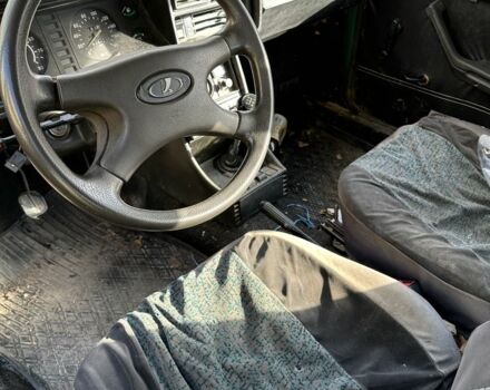 Зеленый ВАЗ 2107, объемом двигателя 1.5 л и пробегом 70 тыс. км за 500 $, фото 6 на Automoto.ua