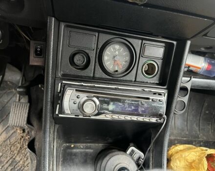 Зеленый ВАЗ 2107, объемом двигателя 1.5 л и пробегом 44 тыс. км за 358 $, фото 7 на Automoto.ua