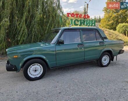 Зелений ВАЗ 2107, об'ємом двигуна 1.5 л та пробігом 71 тис. км за 1999 $, фото 17 на Automoto.ua