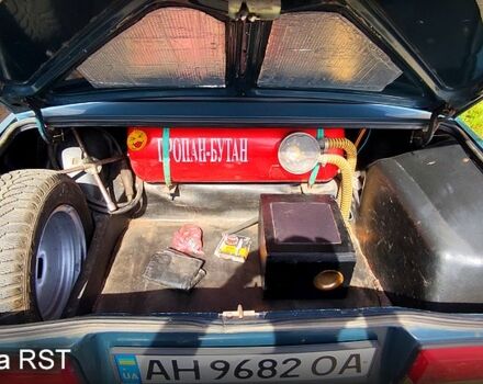 Зеленый ВАЗ 2107, объемом двигателя 1.5 л и пробегом 163 тыс. км за 850 $, фото 6 на Automoto.ua