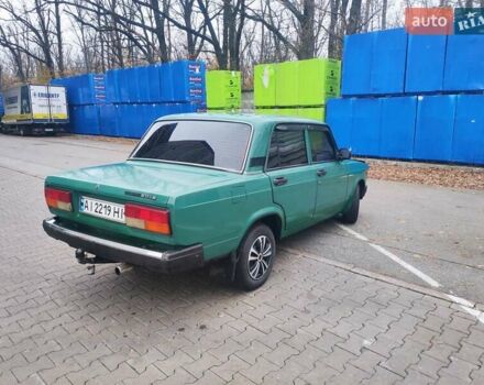 Зеленый ВАЗ 2107, объемом двигателя 1.5 л и пробегом 100 тыс. км за 1200 $, фото 4 на Automoto.ua