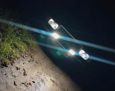 Зеленый ВАЗ 2107, объемом двигателя 1.5 л и пробегом 500 тыс. км за 1206 $, фото 6 на Automoto.ua