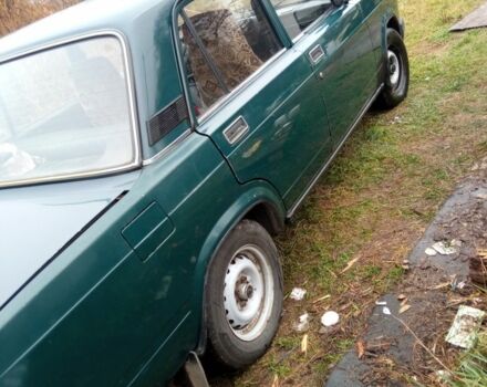 Зеленый ВАЗ 2107, объемом двигателя 1.5 л и пробегом 360 тыс. км за 639 $, фото 4 на Automoto.ua