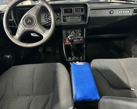 Зелений ВАЗ 2107, об'ємом двигуна 1.5 л та пробігом 23 тис. км за 1602 $, фото 10 на Automoto.ua