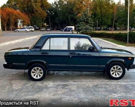 Зеленый ВАЗ 2107, объемом двигателя 1.5 л и пробегом 170 тыс. км за 2000 $, фото 4 на Automoto.ua