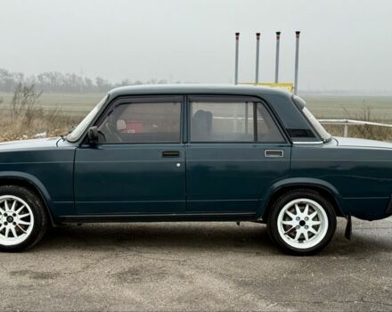 Зеленый ВАЗ 2107, объемом двигателя 1.5 л и пробегом 40 тыс. км за 1850 $, фото 2 на Automoto.ua