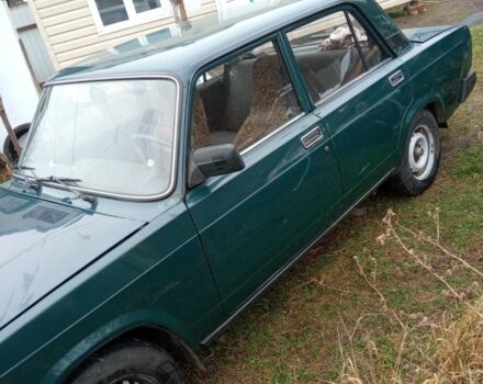 Зеленый ВАЗ 2107, объемом двигателя 1.5 л и пробегом 360 тыс. км за 639 $, фото 3 на Automoto.ua