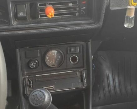 Зеленый ВАЗ 2107, объемом двигателя 1.5 л и пробегом 2 тыс. км за 1200 $, фото 4 на Automoto.ua