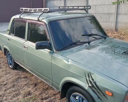 Зеленый ВАЗ 2107, объемом двигателя 1.5 л и пробегом 212 тыс. км за 1000 $, фото 1 на Automoto.ua