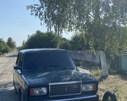 Зеленый ВАЗ 2107, объемом двигателя 1.5 л и пробегом 510 тыс. км за 1500 $, фото 4 на Automoto.ua