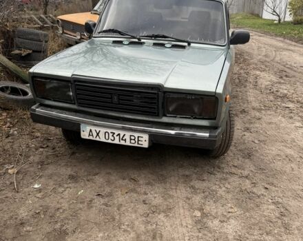 Зеленый ВАЗ 2107, объемом двигателя 1.5 л и пробегом 180 тыс. км за 1300 $, фото 1 на Automoto.ua