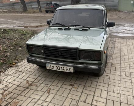 Зеленый ВАЗ 2107, объемом двигателя 1.5 л и пробегом 180 тыс. км за 1300 $, фото 3 на Automoto.ua