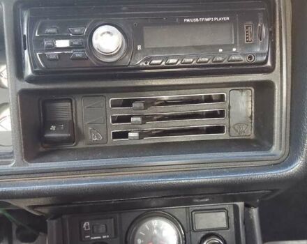 Зелений ВАЗ 2107, об'ємом двигуна 1.5 л та пробігом 119 тис. км за 1000 $, фото 21 на Automoto.ua