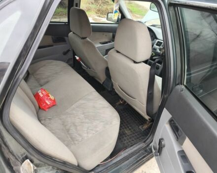 Зеленый ВАЗ 2107, объемом двигателя 1.6 л и пробегом 212 тыс. км за 2200 $, фото 5 на Automoto.ua