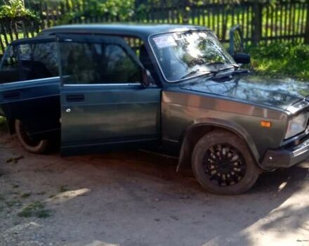 ВАЗ 2107 2010 в Борщеве на Automoto.ua Зеленый ВАЗ 2107, объемом двигателя 1.5 л и пробегом 60 тыс. км за 2000 $, фото 2 на Automoto.ua