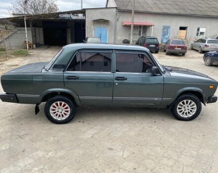 Зеленый ВАЗ 2107, объемом двигателя 1.6 л и пробегом 2 тыс. км за 1700 $, фото 3 на Automoto.ua