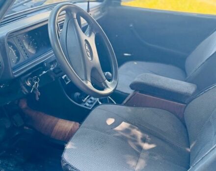 Зеленый ВАЗ 2107, объемом двигателя 1.5 л и пробегом 200 тыс. км за 450 $, фото 4 на Automoto.ua