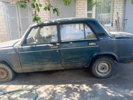 Зеленый ВАЗ 2107, объемом двигателя 0 л и пробегом 200 тыс. км за 350 $, фото 1 на Automoto.ua